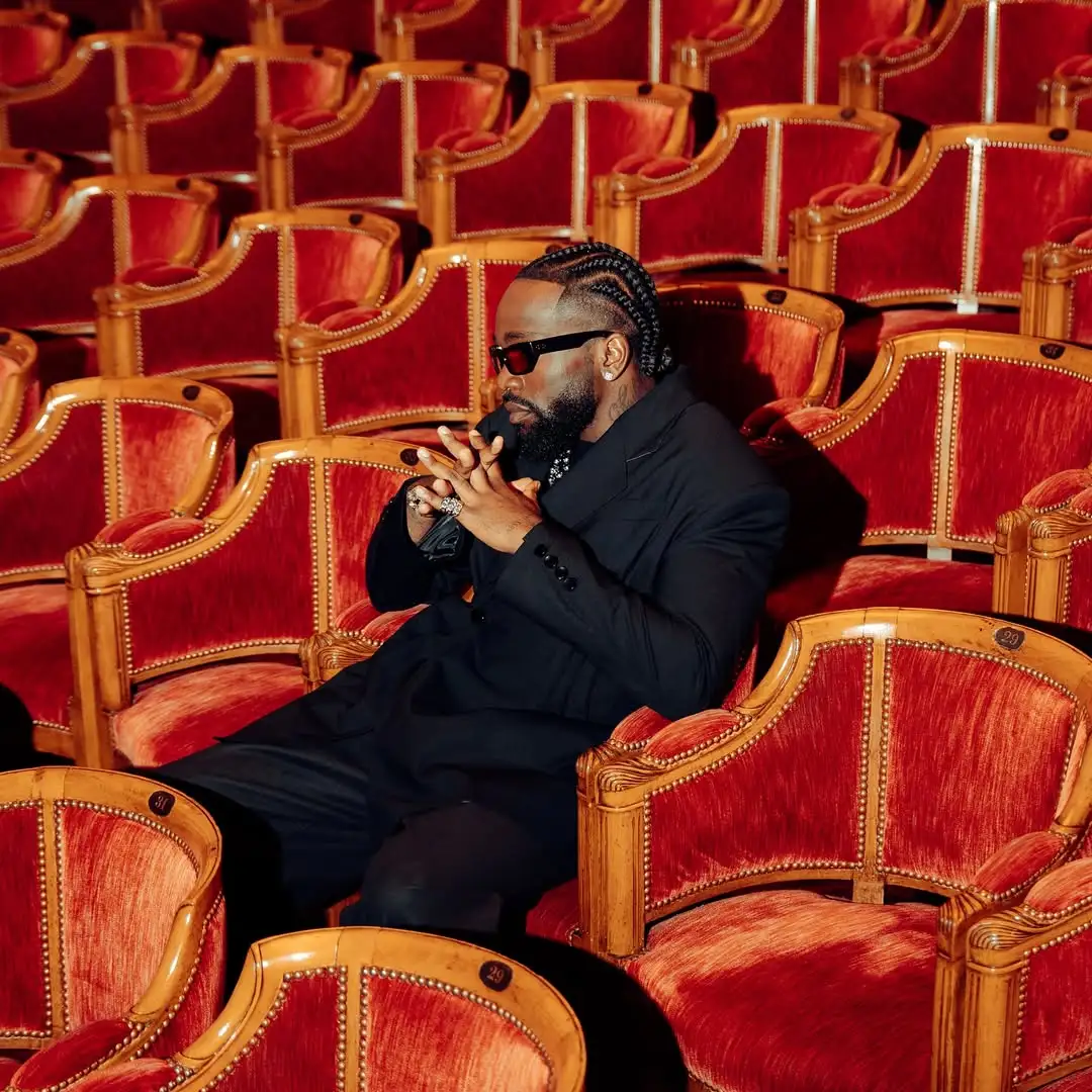 Le 10 Novembre 2025, c’est « Philip Morris » qui introduira mon dernier concert